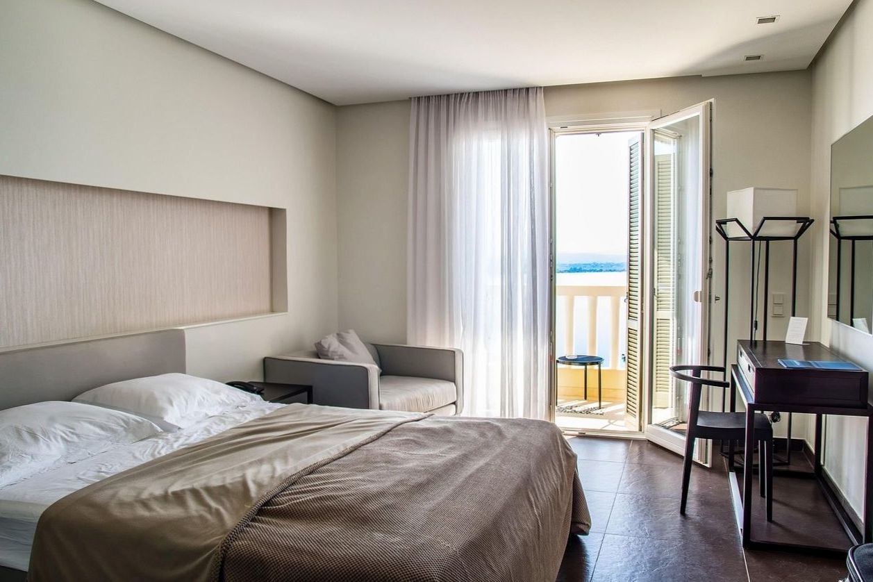 Luxury hotel suite